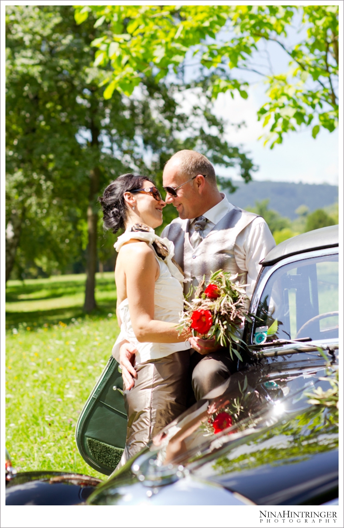 Sabine & Robert are tying the knot in Gmunden | Part 1 - Blog of Nina Hintringer Photography - Wedding Photography, Wedding Reportage and Destination Weddings