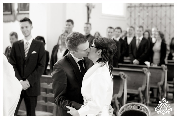 Isabella & Thomas | A glaring red wedding | Tyrol - Blog of Nina Hintringer Photography - Wedding Photography, Wedding Reportage and Destination Weddings