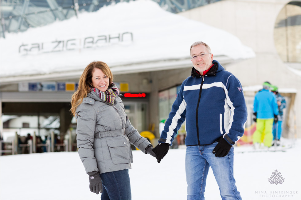 a winter engagement shoot at the galzigbahn in st. anton at the arlberg - Blog of Nina Hintringer Photography - Wedding Photography, Wedding Reportage and Destination Weddings