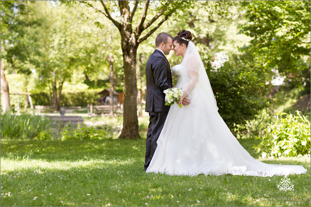 Romantic and emotional wedding | Green heart themed | Manuela & Herbert - Blog of Nina Hintringer Photography - Wedding Photography, Wedding Reportage and Destination Weddings