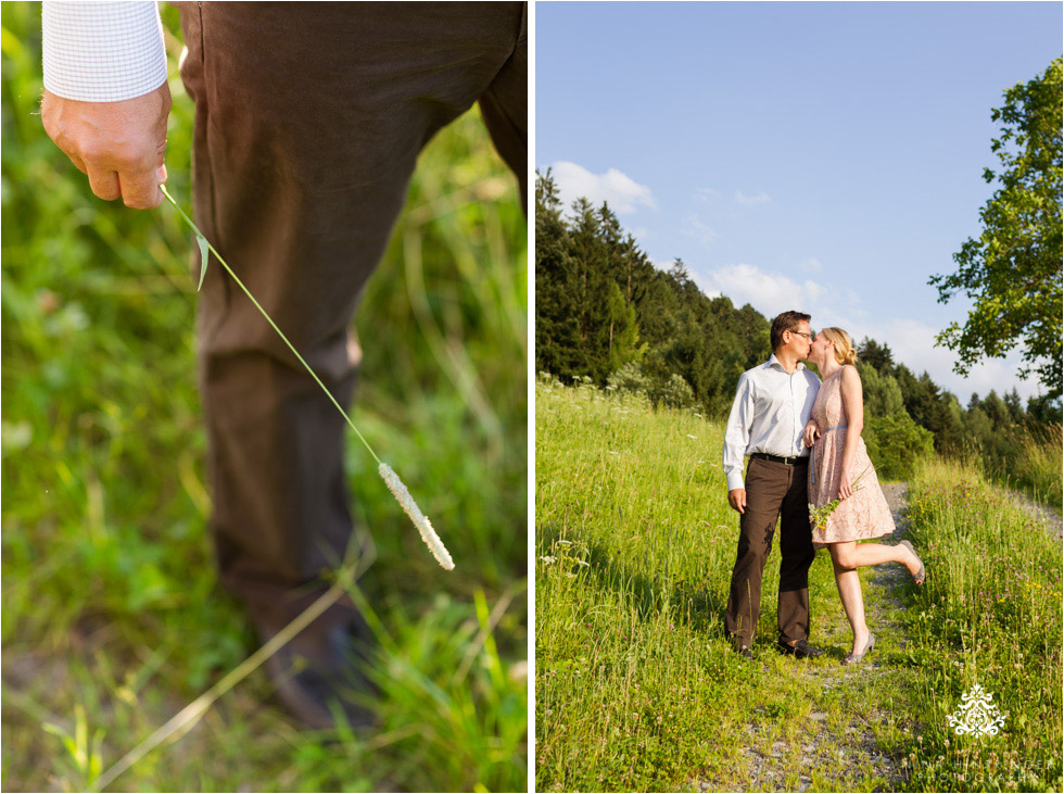 Engagement shoot with a vintage bike at sunset | Saskia & Christian - Blog of Nina Hintringer Photography - Wedding Photography, Wedding Reportage and Destination Weddings