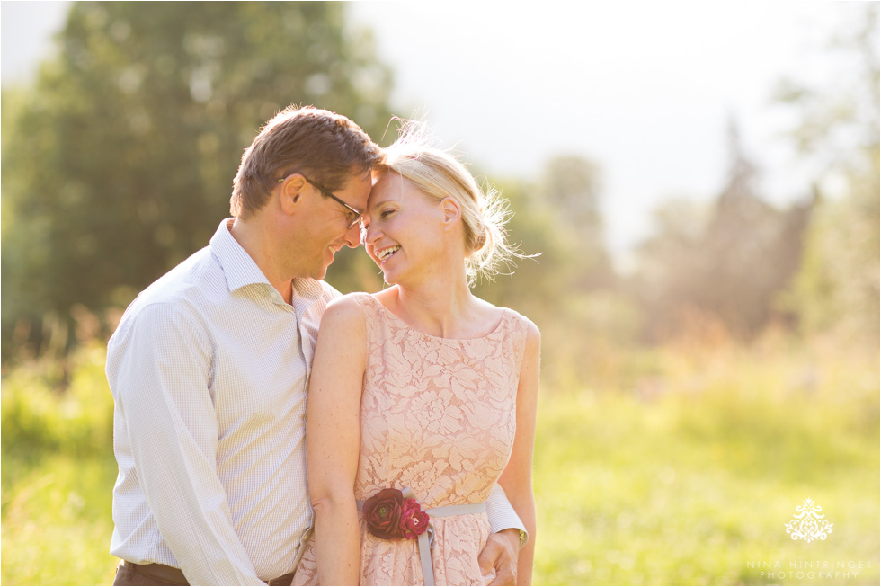 Engagement shoot with a vintage bike at sunset | Saskia & Christian - Blog of Nina Hintringer Photography - Wedding Photography, Wedding Reportage and Destination Weddings