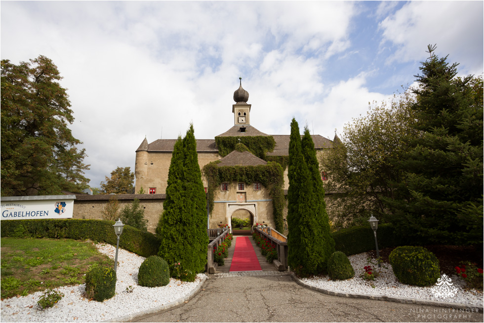 Beautiful and emotional wedding at Schloss Gabelhofen | Fohnsdorf, Styria - Blog of Nina Hintringer Photography - Wedding Photography, Wedding Reportage and Destination Weddings