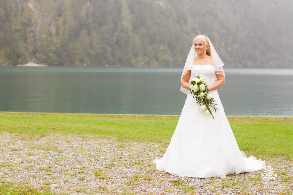 Corinna & Rene are hitched | Golf course wedding shoot - Blog of Nina Hintringer Photography - Wedding Photography, Wedding Reportage and Destination Weddings