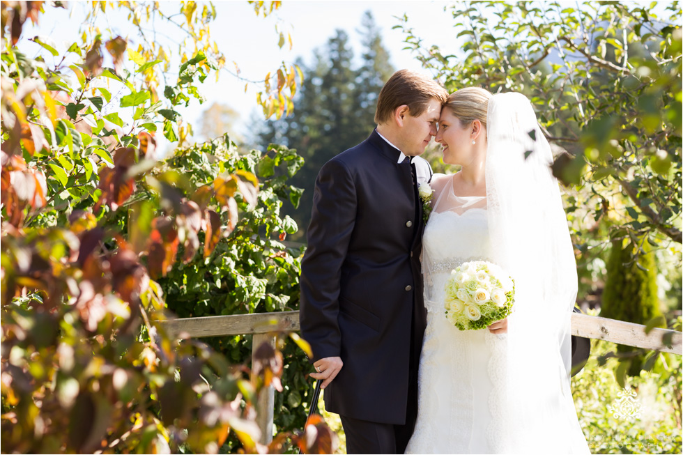 Fall wedding with a touch of winter | Carina & Fritz | Kufstein, Söll - Tyrol - Blog of Nina Hintringer Photography - Wedding Photography, Wedding Reportage and Destination Weddings