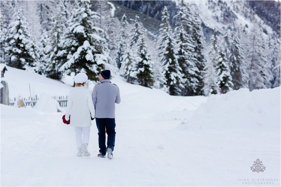 Vow Renewal in the Snow | Angela & Zane from Dubai renew their vows in beautiful snowy Austria - Blog of Nina Hintringer Photography - Wedding Photography, Wedding Reportage and Destination Weddings