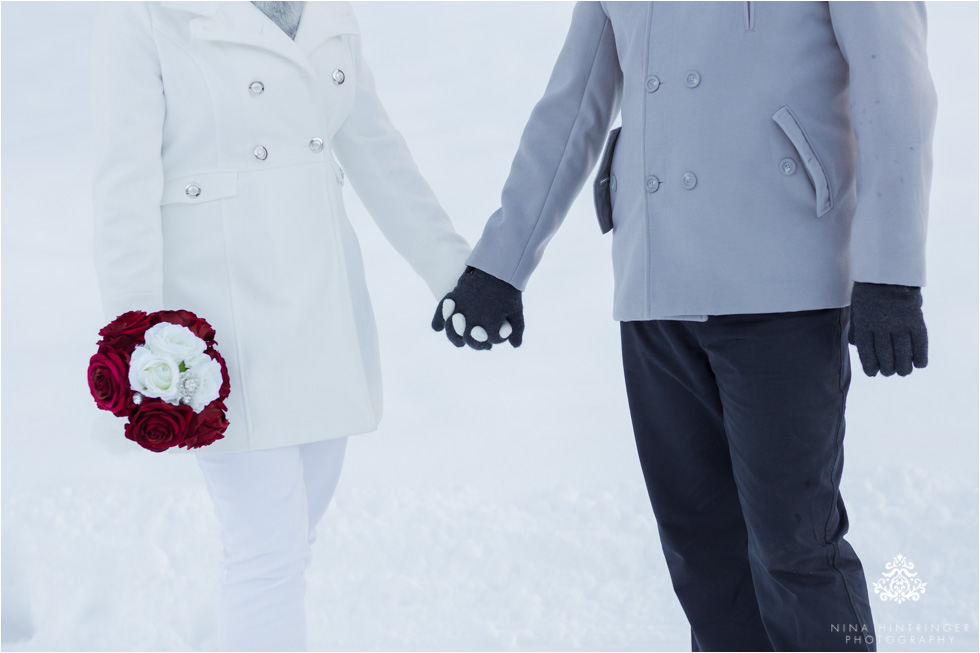 Vow Renewal in the Snow | Angela & Zane from Dubai renew their vows in beautiful snowy Austria - Blog of Nina Hintringer Photography - Wedding Photography, Wedding Reportage and Destination Weddings