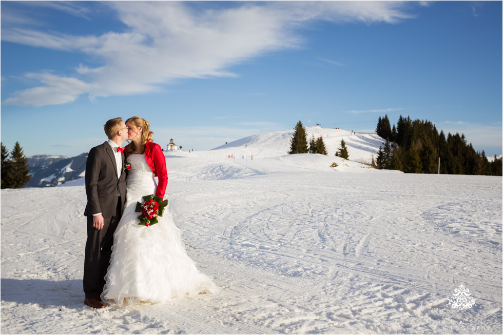 Austrian Winter Elopement | Marielle & Wilbert from the Netherlands are getting married in Tyrol - Blog of Nina Hintringer Photography - Wedding Photography, Wedding Reportage and Destination Weddings