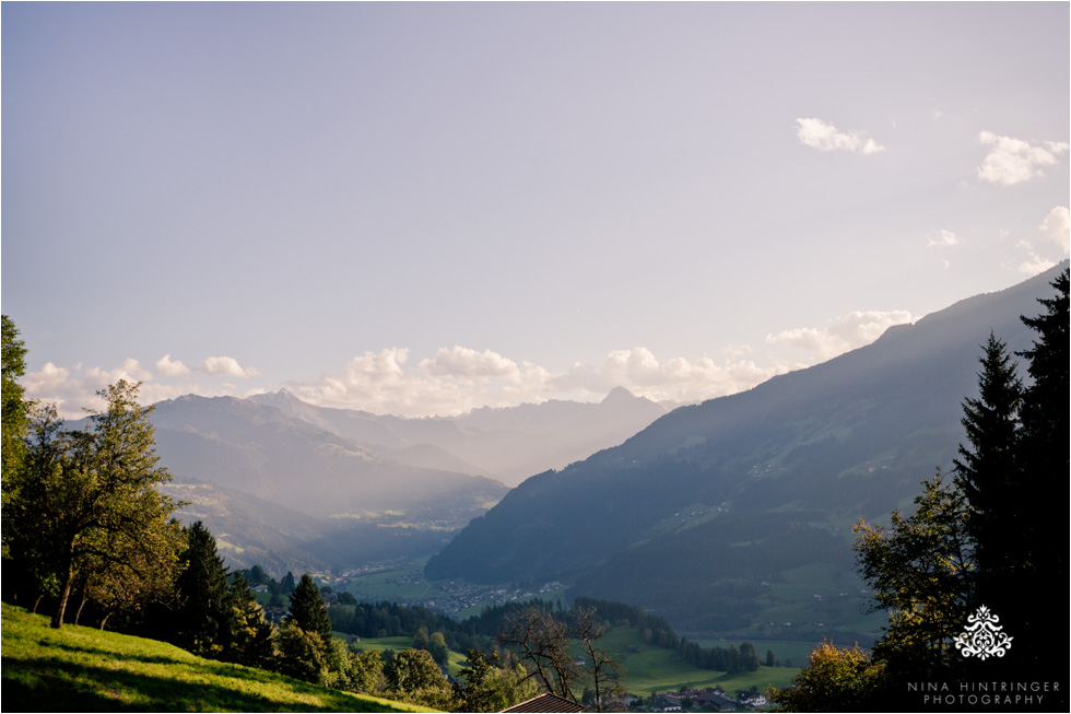 Edelweiss Wedding with Saskia & Martin in the Tyrolean Alps | Zillertal, Tyrol - Blog of Nina Hintringer Photography - Wedding Photography, Wedding Reportage and Destination Weddings