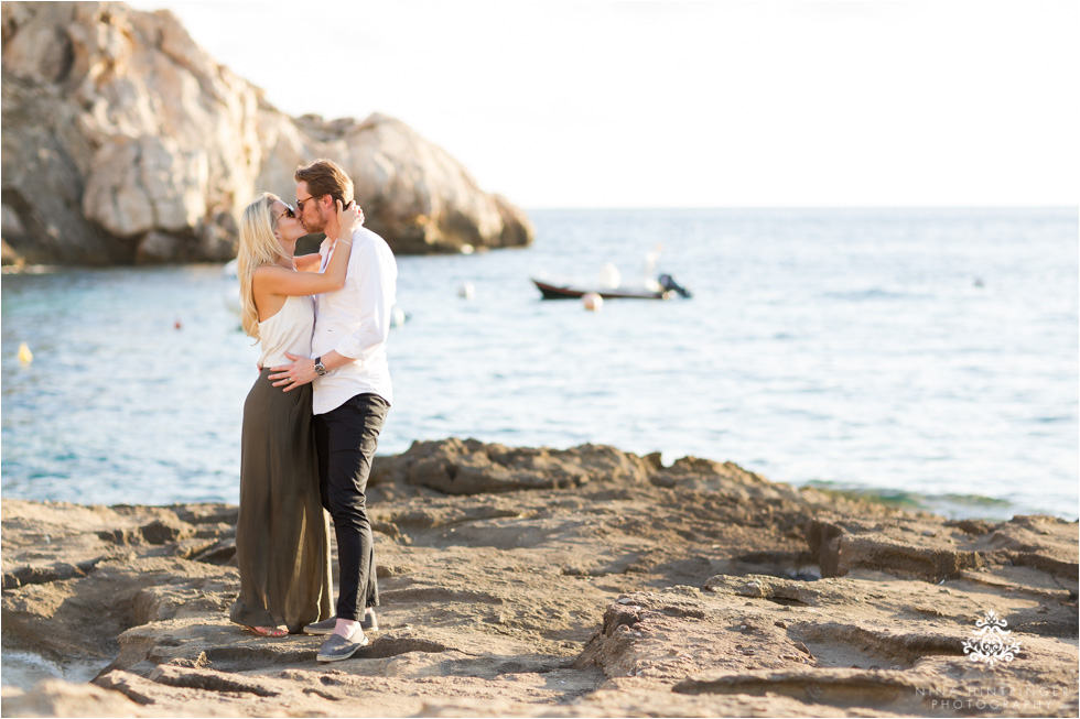 Sunset Couple Shoot in Mallorca | Katrin & Manuel | Cala Conills, Majorca - Blog of Nina Hintringer Photography - Wedding Photography, Wedding Reportage and Destination Weddings