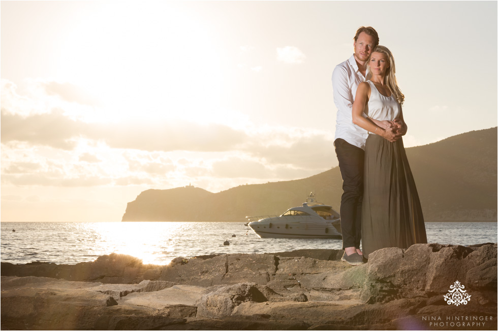 Sunset Couple Shoot in Mallorca | Katrin & Manuel | Cala Conills, Majorca - Blog of Nina Hintringer Photography - Wedding Photography, Wedding Reportage and Destination Weddings