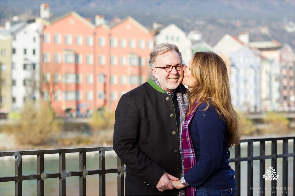 Couple Shoot in Innsbruck | Christmas Markets | Tracey & Kelly - Blog of Nina Hintringer Photography - Wedding Photography, Wedding Reportage and Destination Weddings