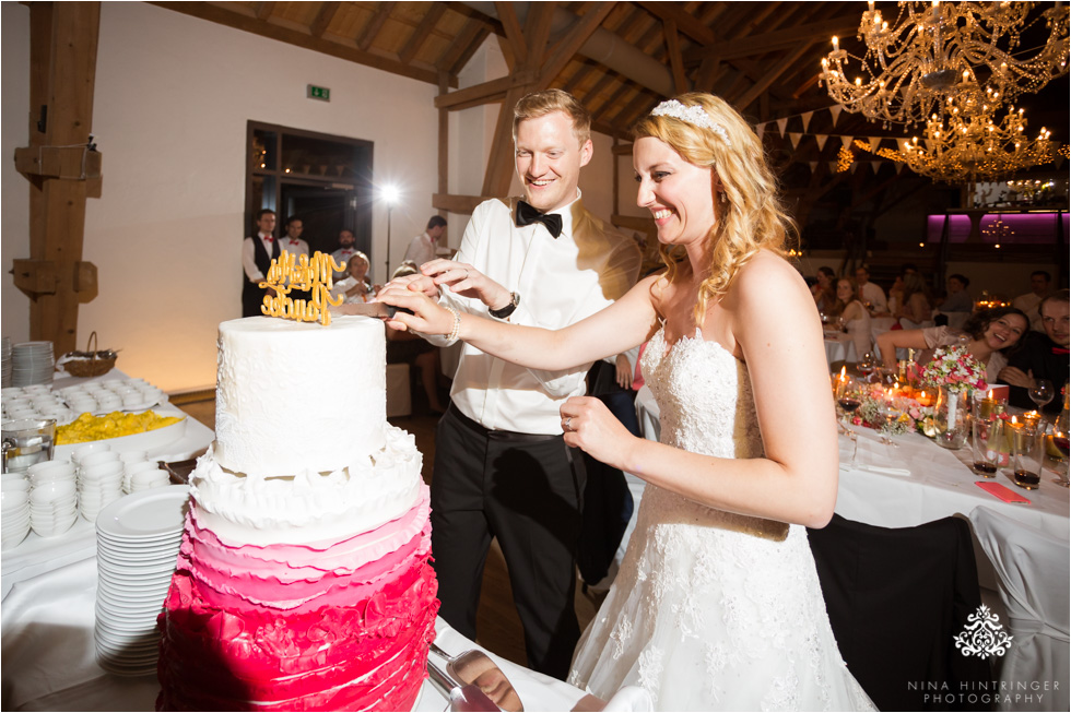 Hofgut Maisenburg Wedding with Gold & Coralline Eye Candy | Melanie & Philipp | Hayingen, Germany - Blog of Nina Hintringer Photography - Wedding Photography, Wedding Reportage and Destination Weddings