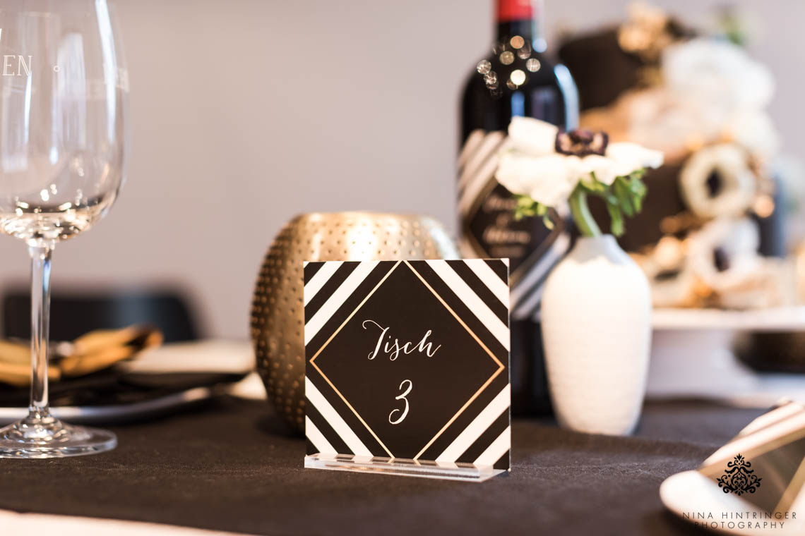 Trendy Black, White and Gold Wedding Stationery, Wedding Cake and Table Decor - Blog of Nina Hintringer Photography - Wedding Photography, Wedding Reportage and Destination Weddings