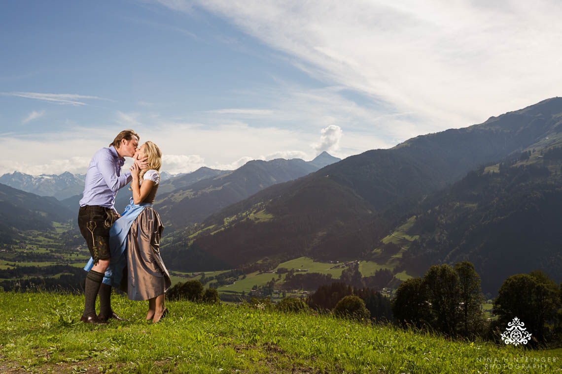 Traditional Wedding, Trachtenhochzeit, Trachtige Hochzeit, Edelweiss, Deer, Hirsch, Alpen Chic Wedding, Alpen Glam Wedding, Fotograf Trachtenhochzeit, Traditional Wedding Photographer - Blog of Nina Hintringer Photography - Wedding Photography, Wedding Reportage and Destination Weddings