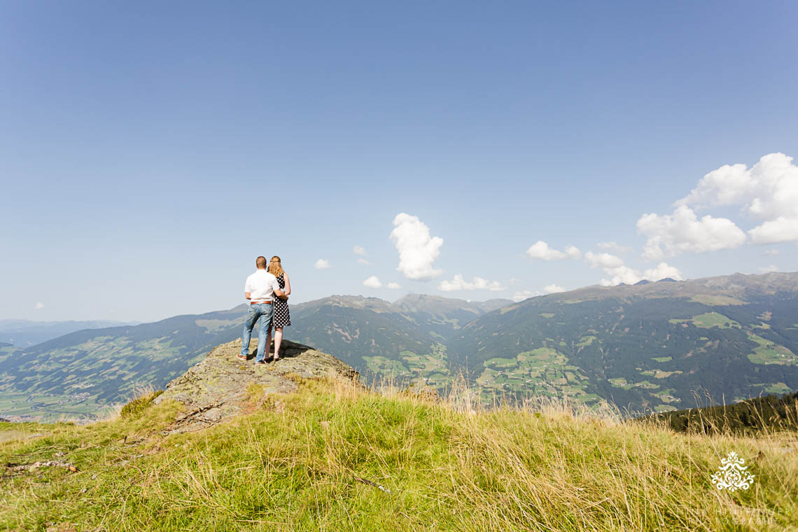 Hochzeitsfotograf Zillertal, Verlobungsshooting Zillertal, Zillertal Engagement Shoot, Zillertal Wedding Photographer, Hochzeitsfotograf Tirol, Verlobungsshooting Tirol, Tirol Engagement Shoot, Tirol Wedding Photographer - Blog of Nina Hintringer Photography - Wedding Photography, Wedding Reportage and Destination Weddings