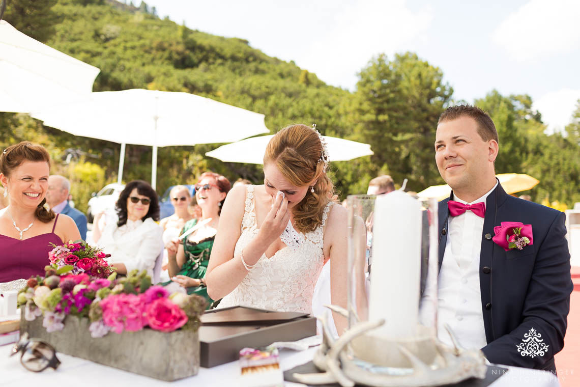 Berry themed Mountain Wedding | Platzlalm Zillertal | Angelina & Tobias - Blog of Nina Hintringer Photography - Wedding Photography, Wedding Reportage and Destination Weddings