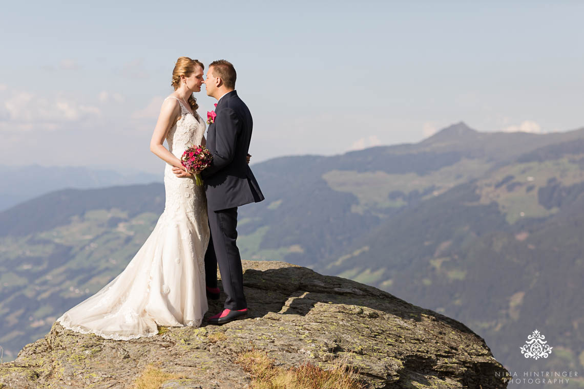 Berry themed Mountain Wedding | Platzlalm Zillertal | Angelina & Tobias - Blog of Nina Hintringer Photography - Wedding Photography, Wedding Reportage and Destination Weddings