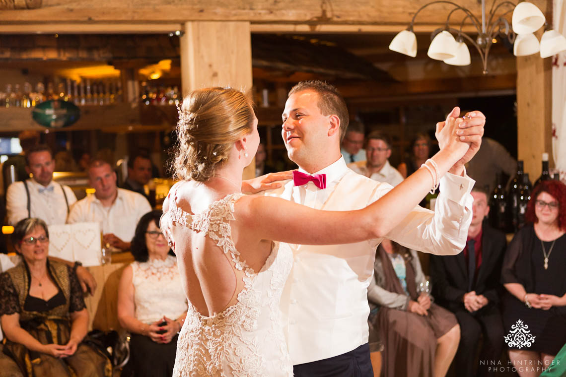 Berry themed Mountain Wedding | Platzlalm Zillertal | Angelina & Tobias - Blog of Nina Hintringer Photography - Wedding Photography, Wedding Reportage and Destination Weddings