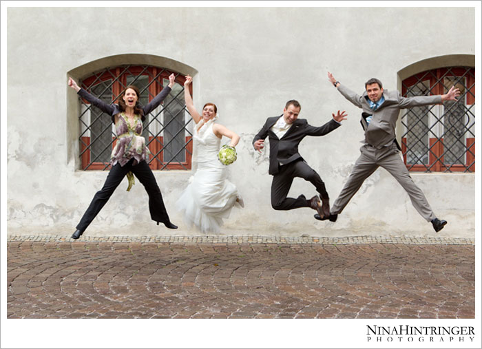 Rainy action with Barbara & Rene | Hall in Tyrol - Blog of Nina Hintringer Photography - Wedding Photography, Wedding Reportage and Destination Weddings